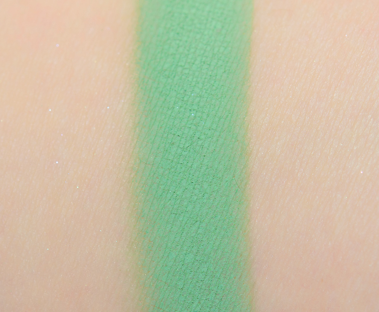 Clionadh Sedge Matte Pressed Pigment