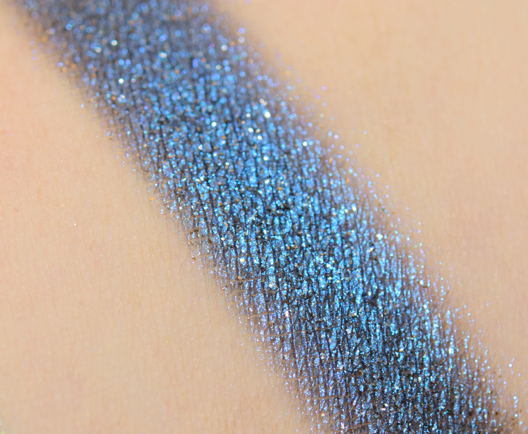 Clionadh Ursa Metallic Eyeshadow