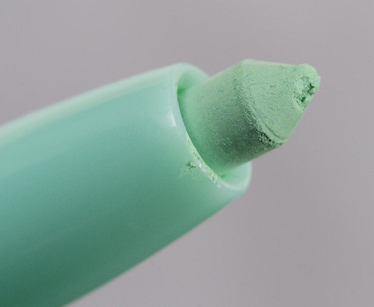 <p class="text-center">ColourPop Ice Breaker Crème Gel Liner</p>
