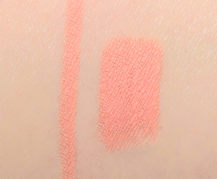 <p class="text-center">ColourPop Peach Fuzz Crème Gel Liner</p>