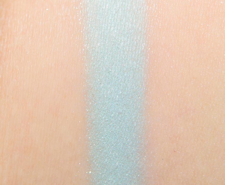 <p class="text-center">ColourPop Vibez (Aura and Out) Pressed Powder Shadow</p>