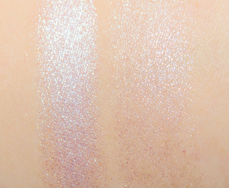<p class="text-center">JD Glow Synopsis Pressed Powder Illuminator</p>