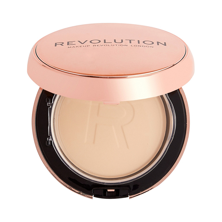 Makeup Revolution P5.7 Conceal & Define Satte Matte Powder Foundation