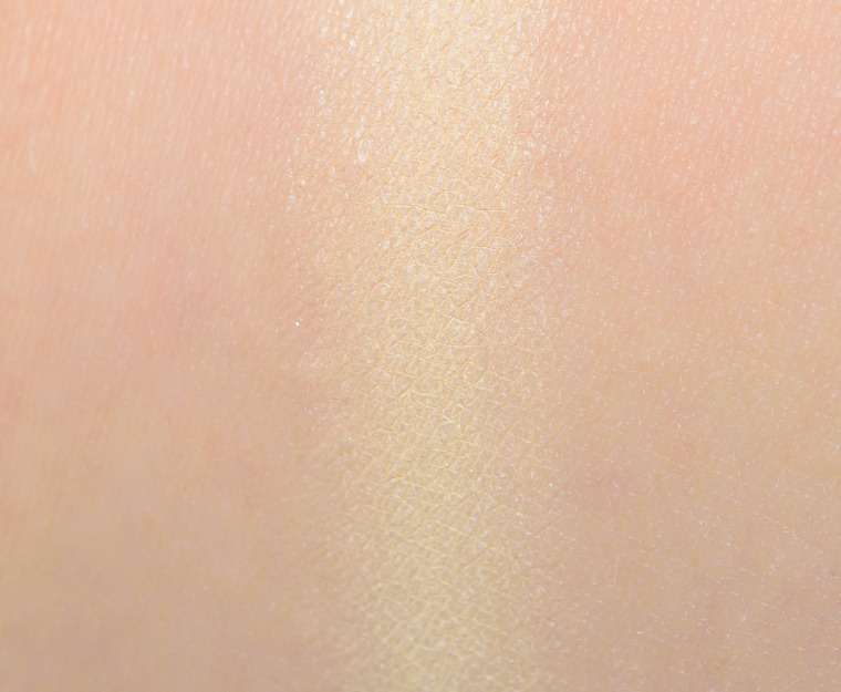 <p class="text-center">Marc Jacobs Beauty At Last Eye-Conic Eyeshadow</p>