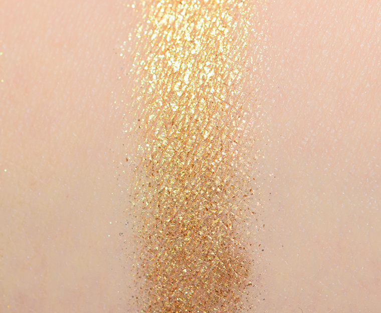 <p class="text-center">Marc Jacobs Beauty The One Eye-Conic Eyeshadow</p>