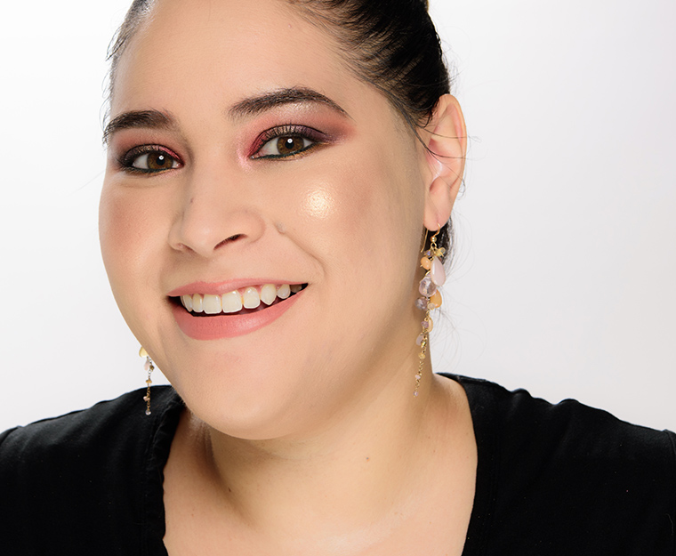 Artist Couture Conceited Diamond Glow Powder