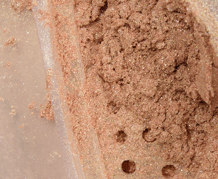 Artist Couture Illuminati Diamond Glow Powder