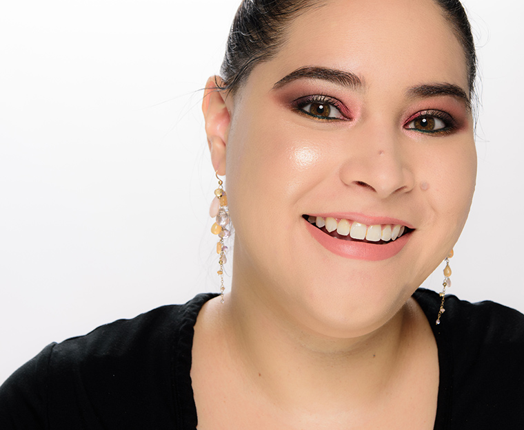 Artist Couture Yasss! Diamond Glow Powder