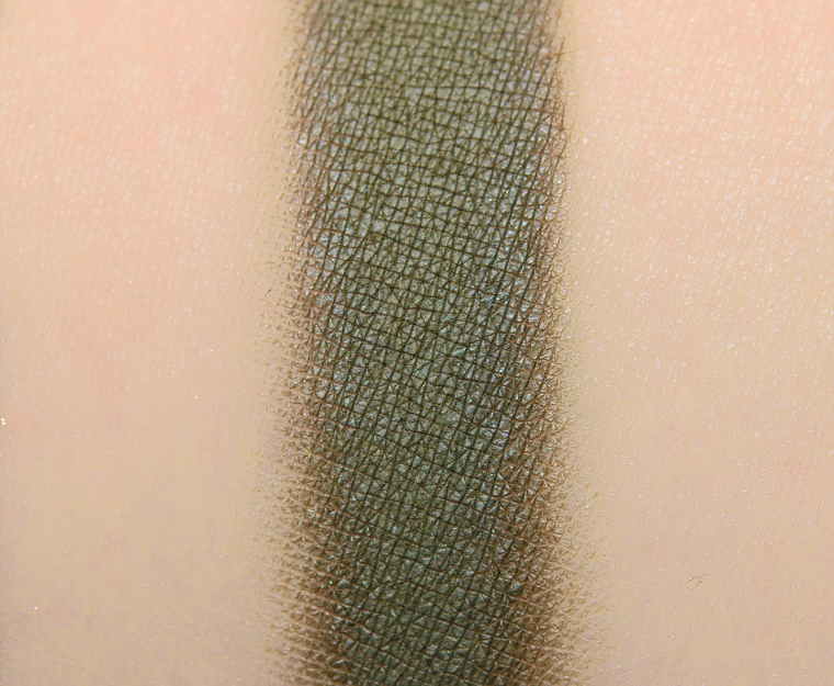 <p class="text-center">Dose of Colors Cameo Eyeshadow</p>
