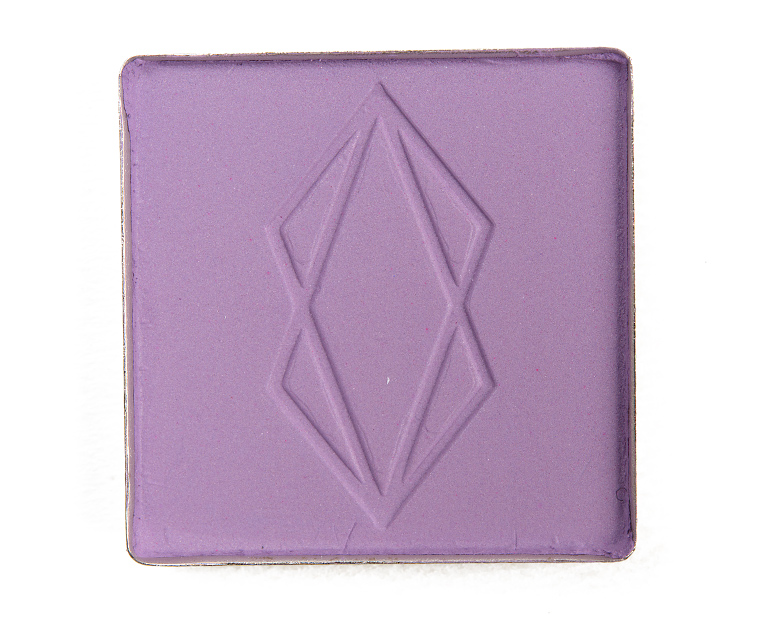 <p class="text-center">Lethal Cosmetics Release Pressed Powder Shadow</p>