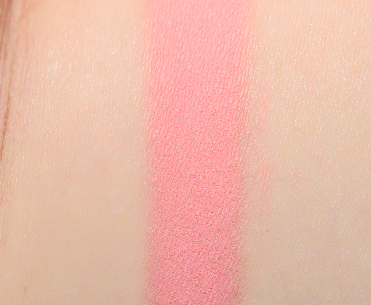 <p class="text-center">Lethal Cosmetics Remission Pressed Powder Shadow</p>