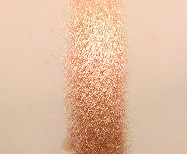 <p class="text-center">Lethal Cosmetics Symbiosis Pressed Powder Shadow</p>