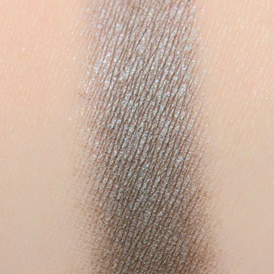 Marc Jacobs Beauty Sets the Mood Eye-Conic Eyeshadow