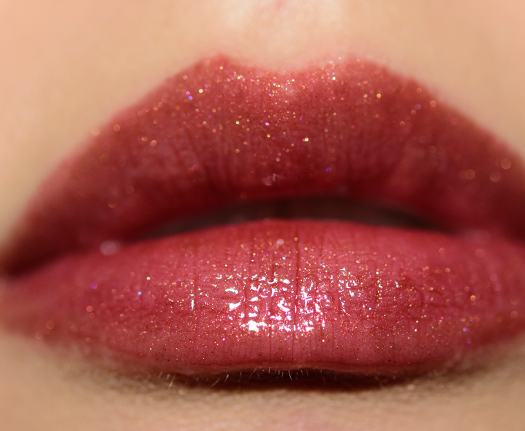 <p class="text-center">NABLA Cosmetics RSVP Shine Theory Lip Gloss</p>