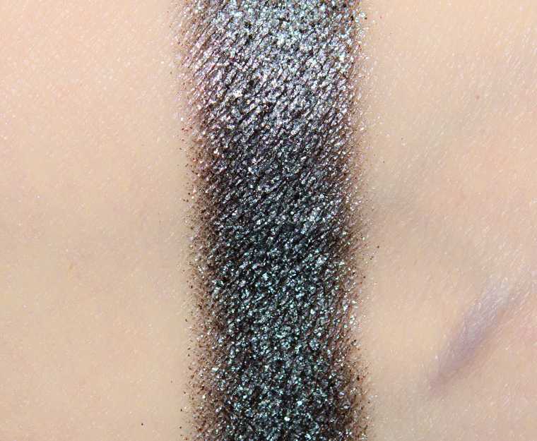 <p class="text-center">Sydney Grace Purple Sky Pressed Pigment Shadow</p>