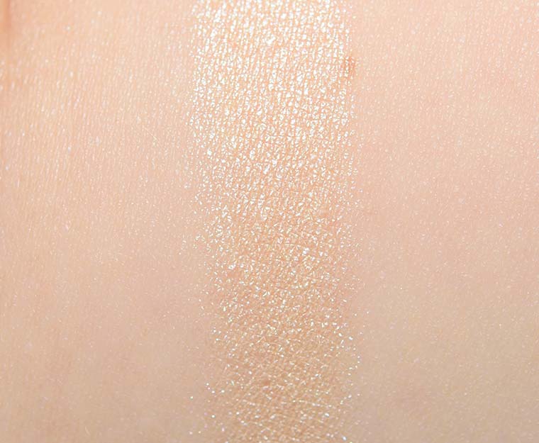 <p class="text-center">Wayne Goss Imperial Topaz #1 Luxury Eyeshadow</p>