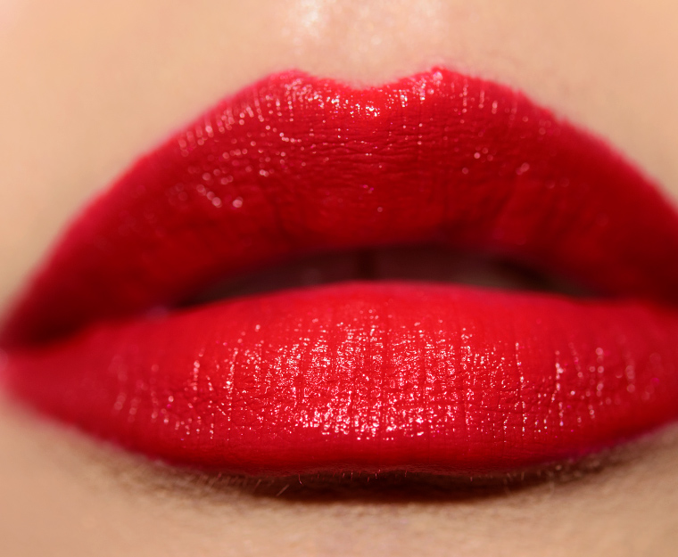 <p class="text-center">Becca Cherry Ultimate Lipstick Love</p>