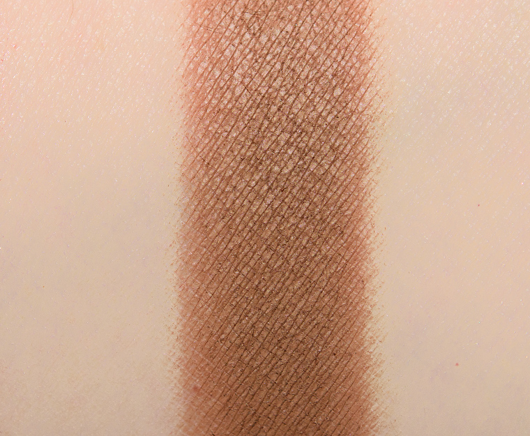 <p class="text-center">Chanel Candeur et Provocation #4 Multi-Effect Eyeshadow</p>