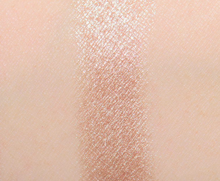 <p class="text-center">Chanel Candeur et Seduction #2 Multi-Effect Eyeshadow</p>