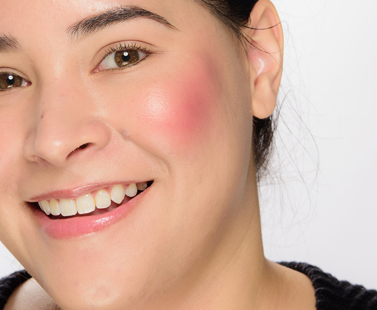 Chanel Rouge Profond (320) Joues Contraste Blush