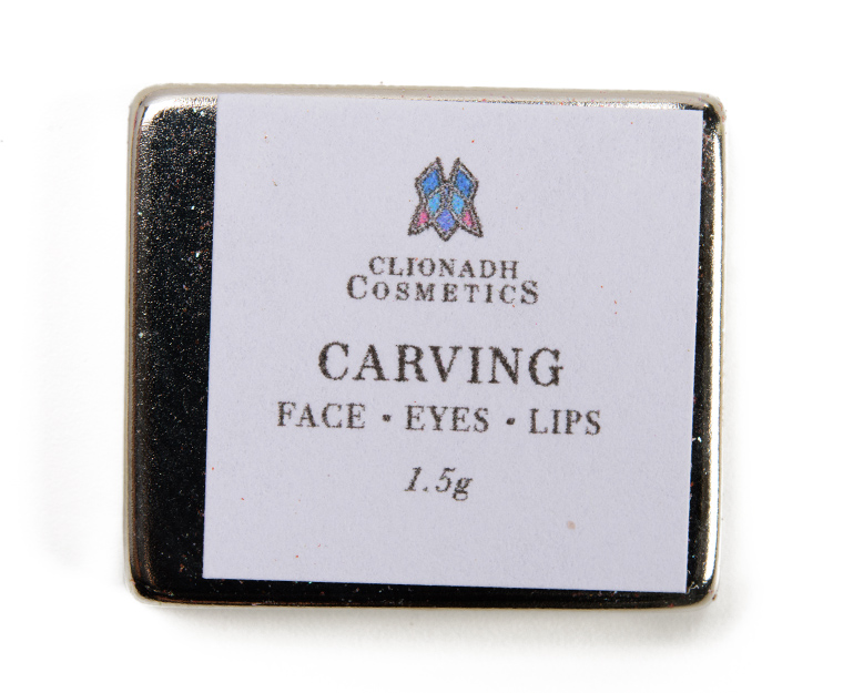 Clionadh Carving Glitter Multichrome Eyeshadow