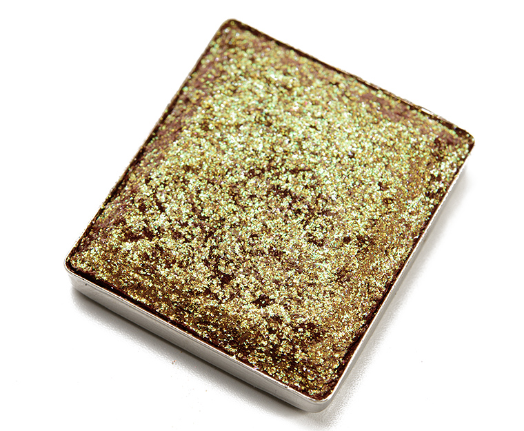 Clionadh Chalice Hybrid Multichrome Eyeshadow
