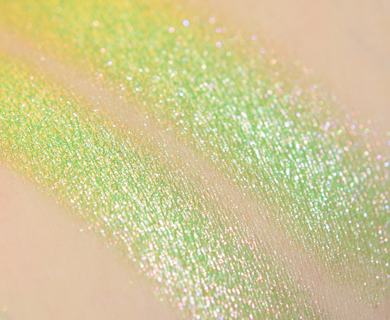 Clionadh Courtyard Vibrant Multichrome Eyeshadow