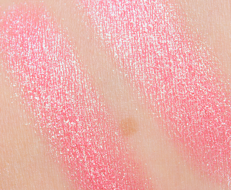 Clionadh Emboss Glitter Multichrome Eyeshadow