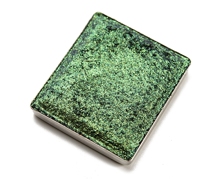 Clionadh Embroidery Hybrid Multichrome Eyeshadow