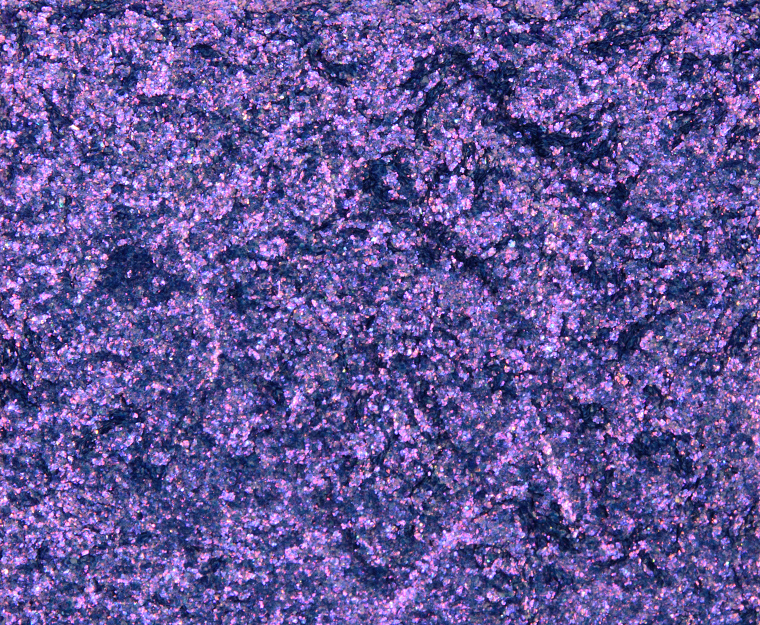 Clionadh Stencil Glitter Multichrome Eyeshadow