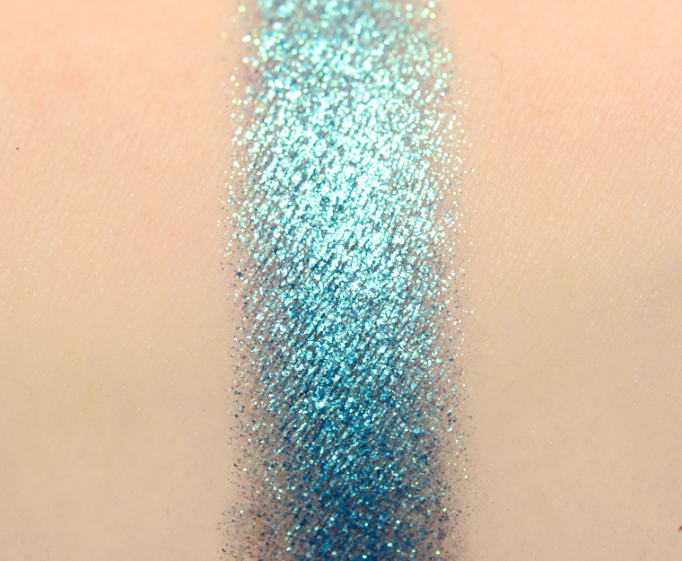 Coloured Raine Blueberry Burst Eyeshadow