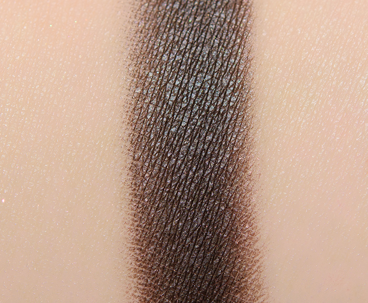 <p class="text-center">Dior Grand Bal #3 High Colour Eyeshadow</p>