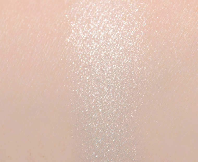 <p class="text-center">Dior Nude Dress #2 High Colour Eyeshadow</p>