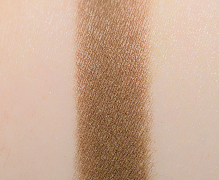 <p class="text-center">Dior Nude Dress #5 High Colour Eyeshadow</p>