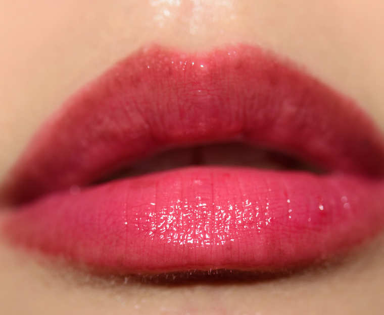 <p class="text-center">Hourglass Icon No. 28 Lip Treatment Oil (Tinted)</p>