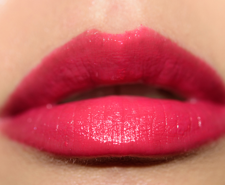 <p class="text-center">Pat McGrath Love Interest Divinyl Lip Shine</p>