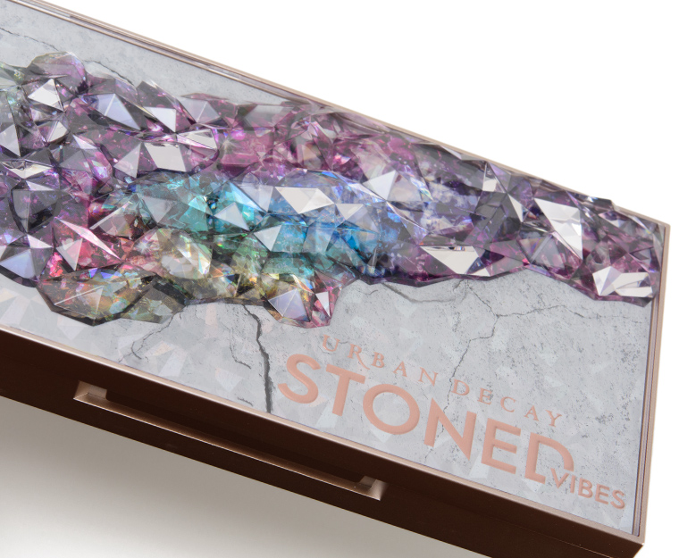 Urban Decay Stoned Vibes Eyeshadow Palette
