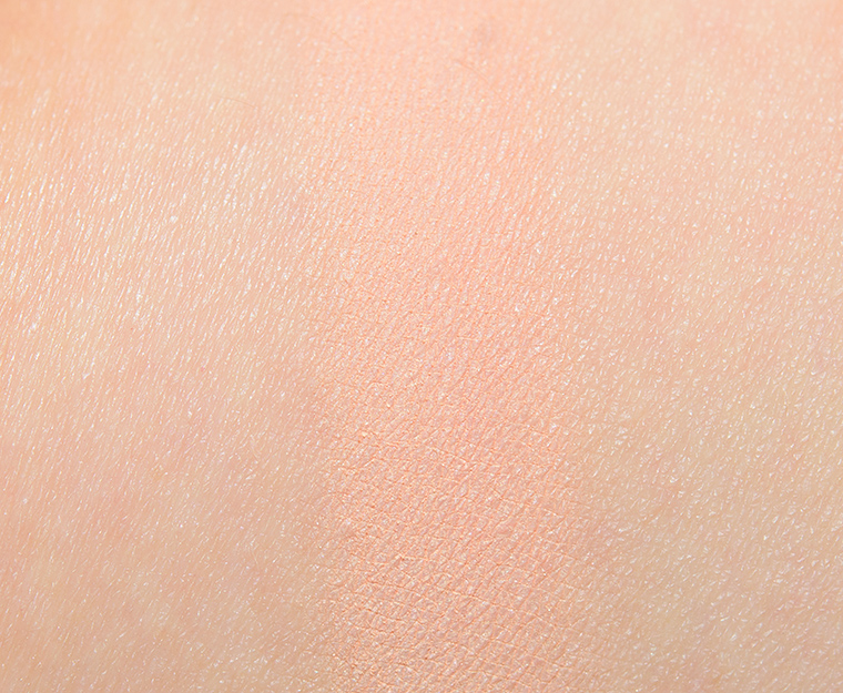 <p class="text-center">Viseart Languor Eyeshadow</p>