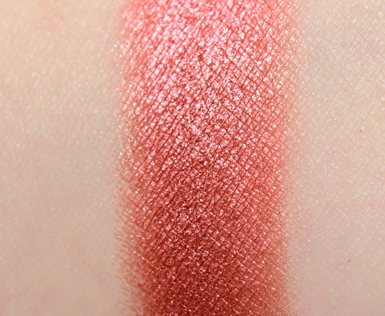 <p class="text-center">Charlotte Tilbury Bejewelled (Love Glow Enhance) Eyeshadow</p>