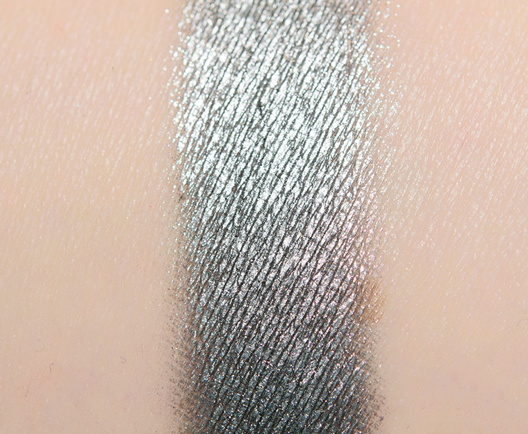 <p class="text-center">Clionadh Char Ultra Metal Eyeshadow</p>