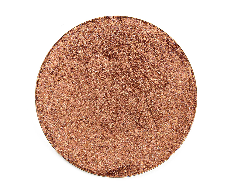 Clionadh Credne Powder Highlighter