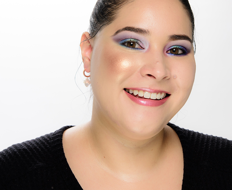 Clionadh Credne Powder Highlighter