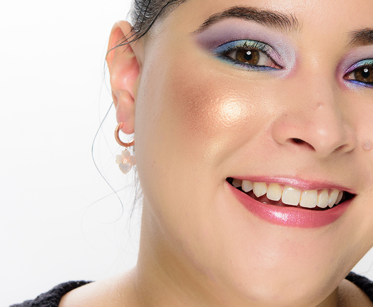 Clionadh Credne Powder Highlighter