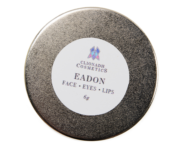 Clionadh Eadon Powder Highlighter