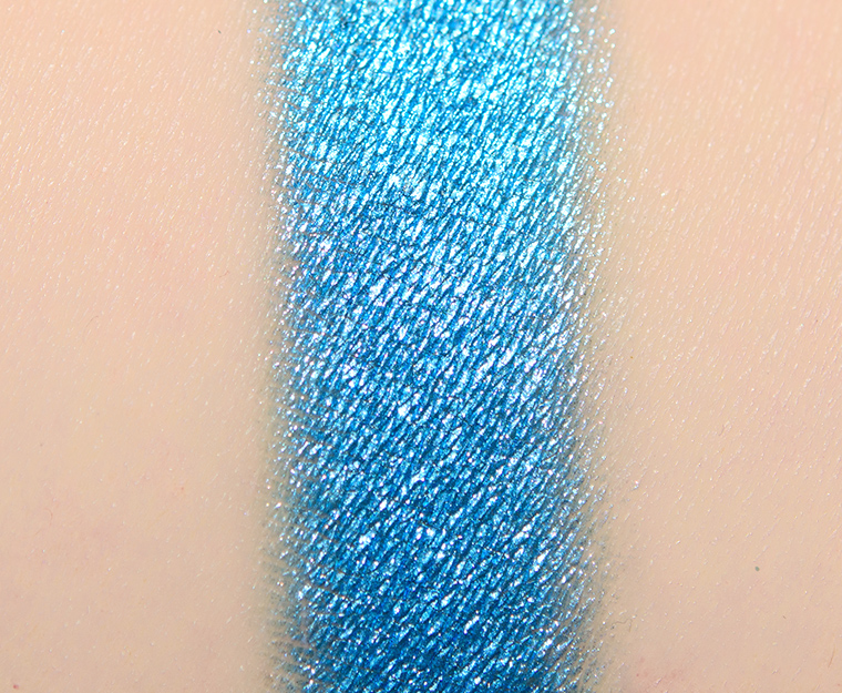 <p class="text-center">Clionadh Subzero Ultra Metal Eyeshadow</p>