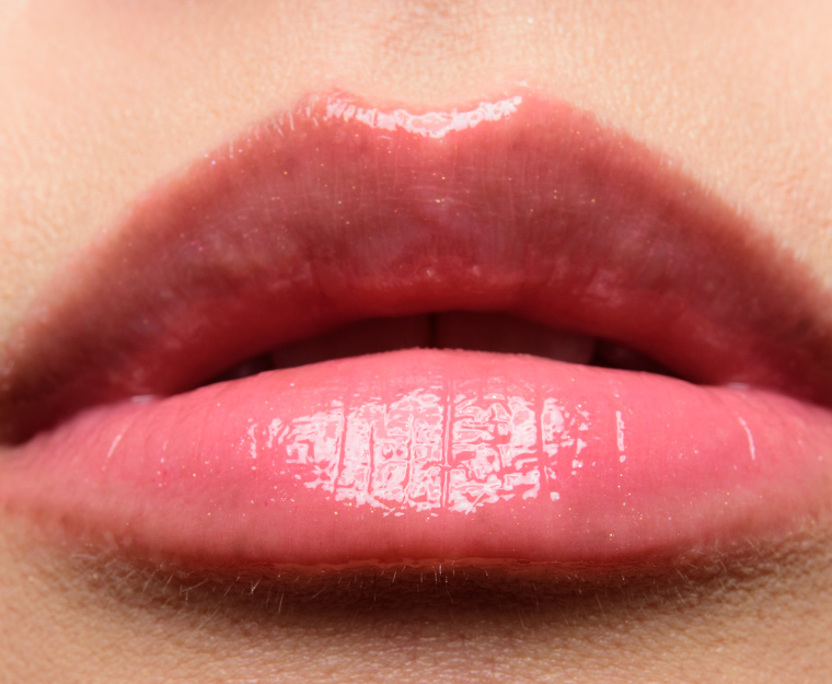 Fenty Beauty Taffy Tease Gloss Bomb Lip Luminizer
