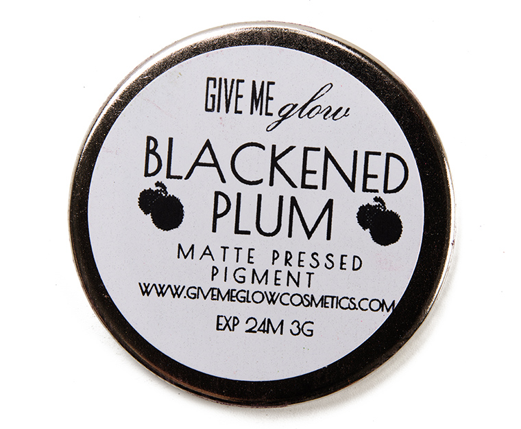 Give Me Glow Blackened Plum Matte Pressed Shadow