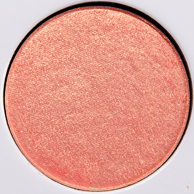 <p class="text-center">Give Me Glow Fireworks Foiled Pressed Shadow</p>
