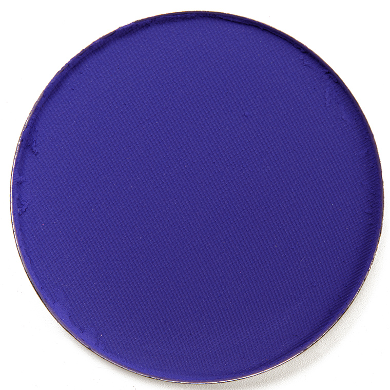 Give Me Glow Grapeness Matte Pressed Shadow