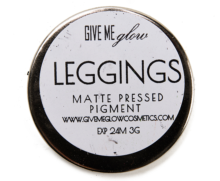 Give Me Glow Leggings Matte Pressed Shadow
